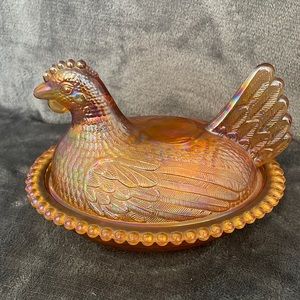 Indiana Glass 7" Hen On A Nest Amber Glass Candy Dish - chicken vintage
